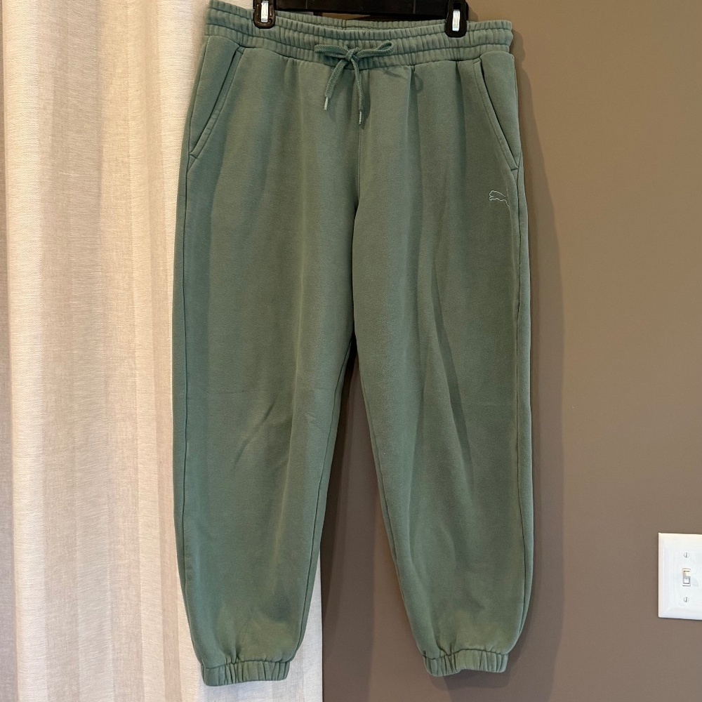 Puma Men's Green Sweatpants Drawstring Waistband, Size Large
